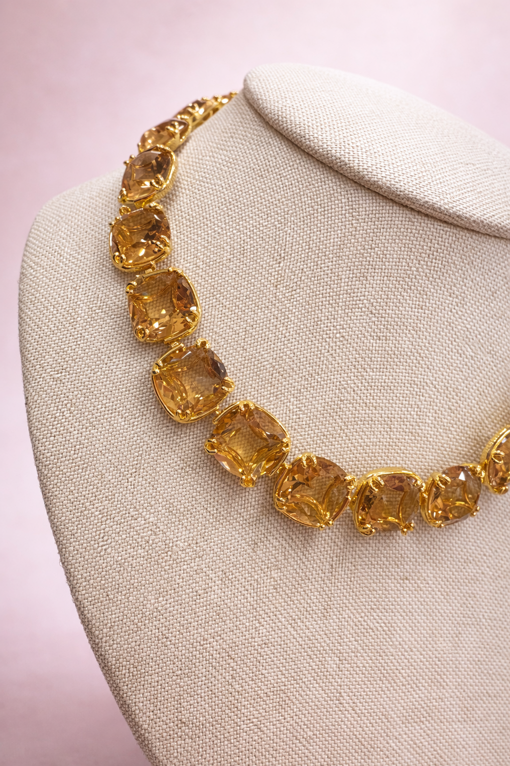 Collar de cristales champagne