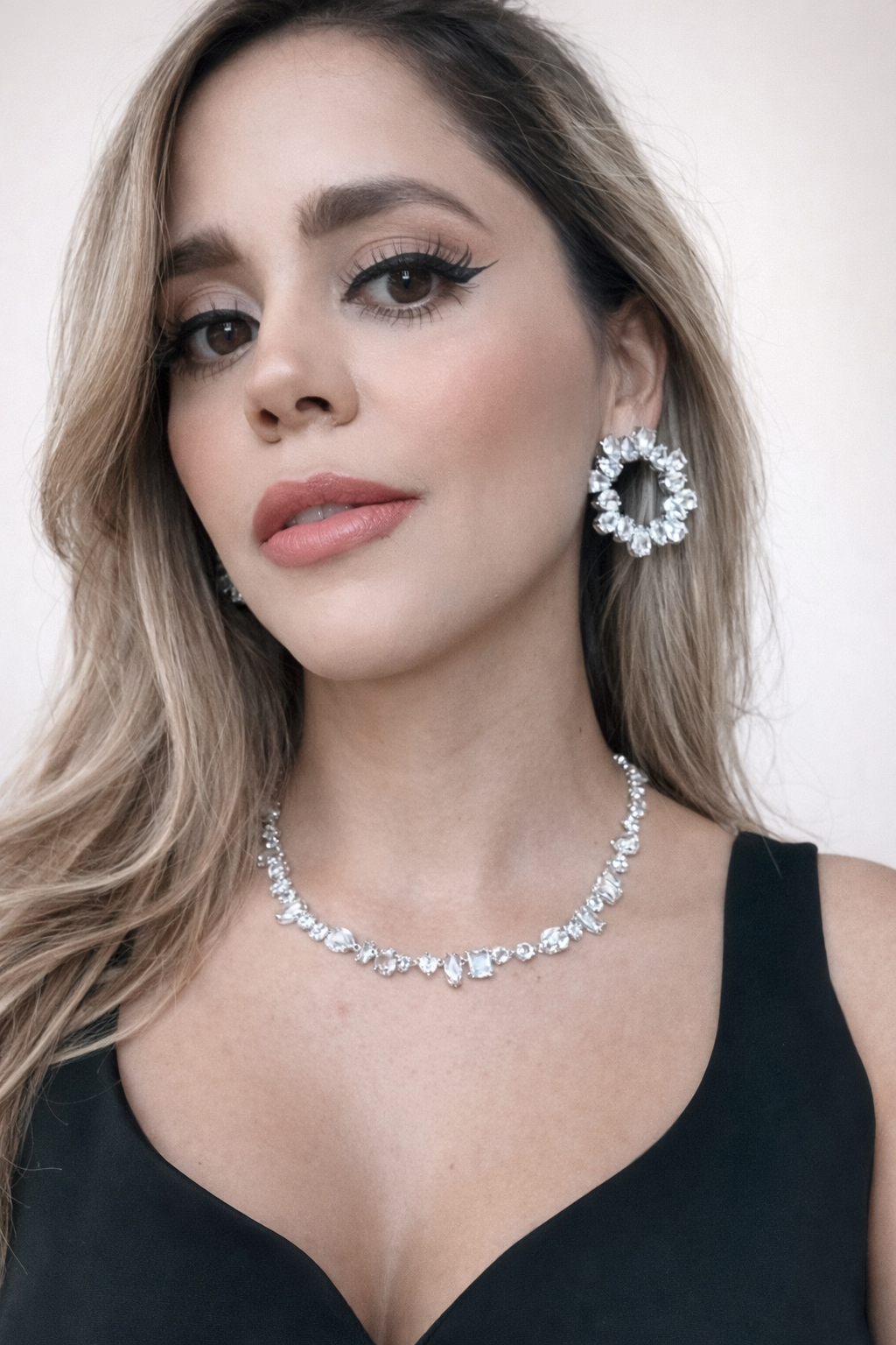 Aretes de cristal pétalos