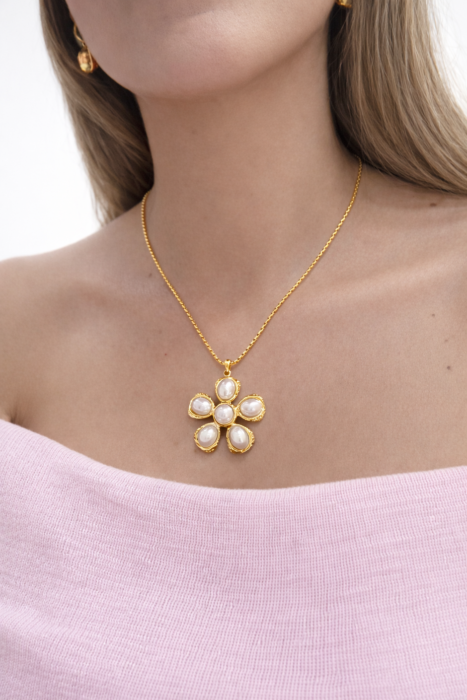 Collar Camelia