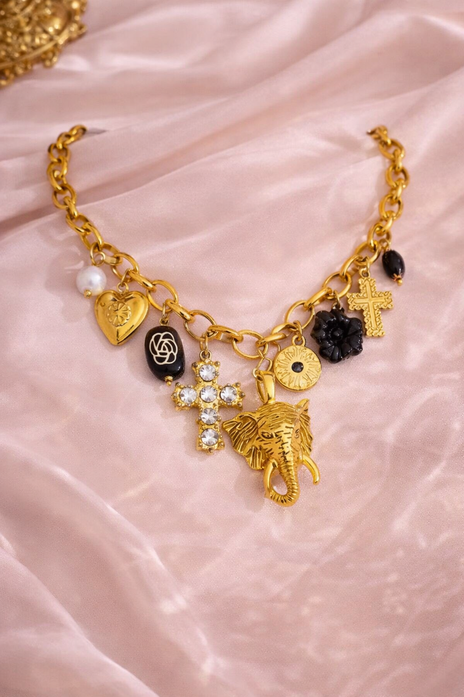 Collar Amuleto