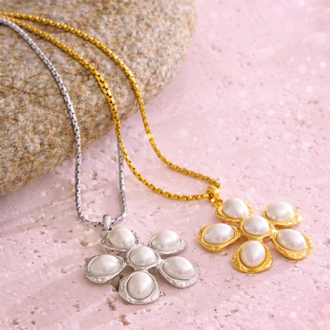 Collar Camelia