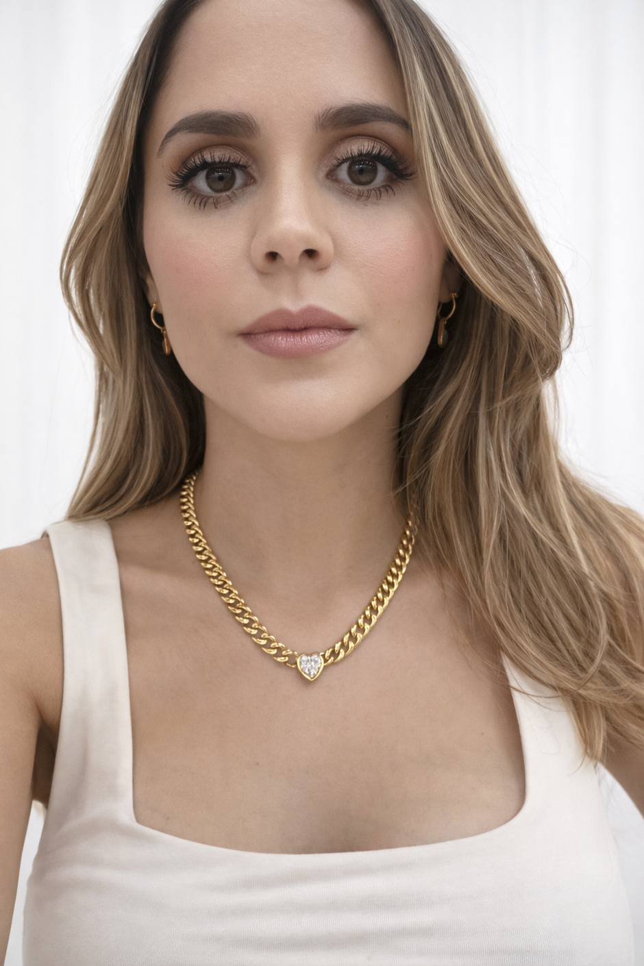 Collar corazón lumina