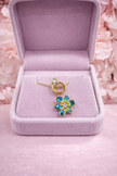 Collar floral azul