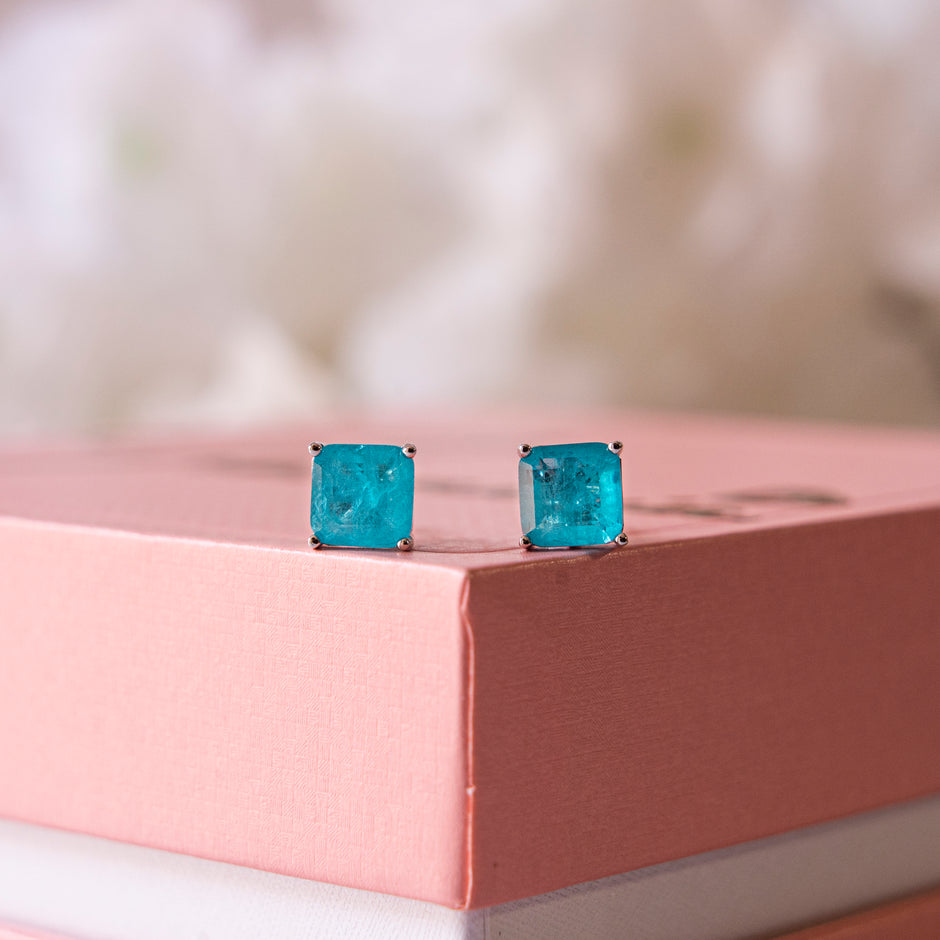 Mini studs