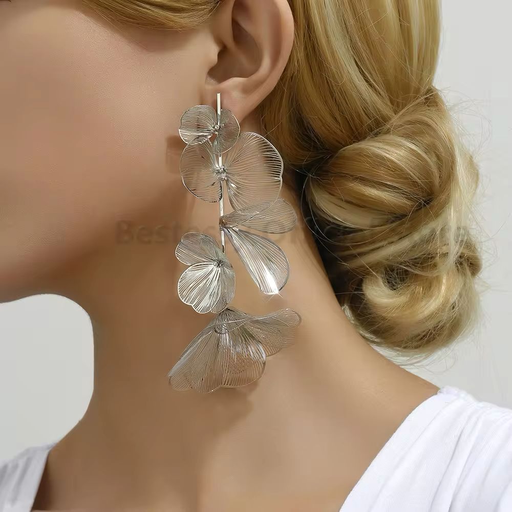 Aretes largos florales
