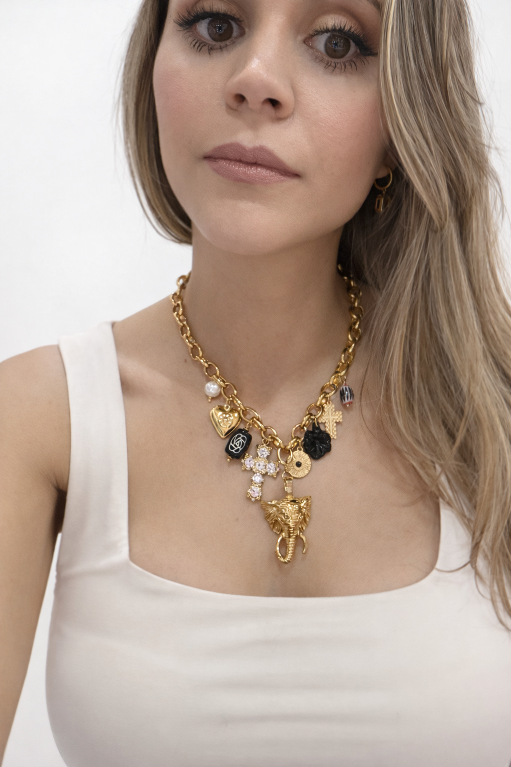 Collar Amuleto