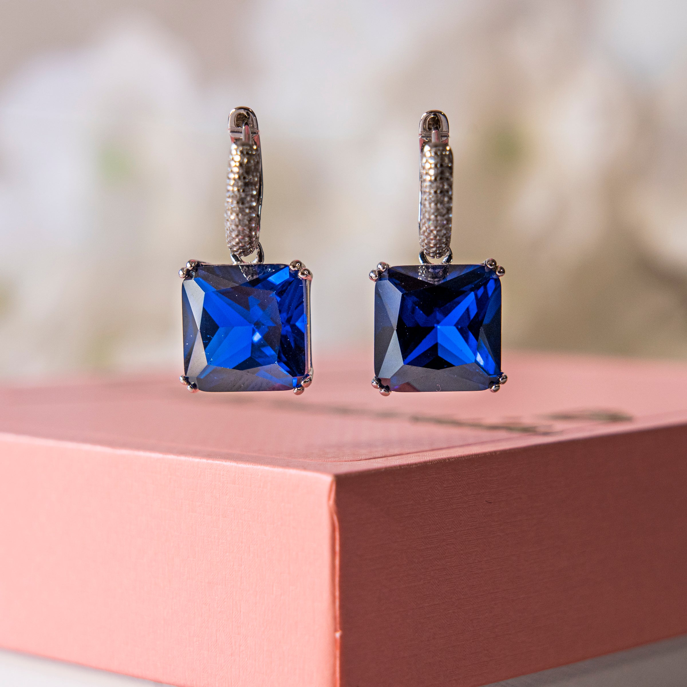 Aretes corte princesa