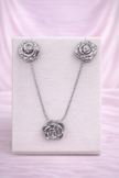 Set flower