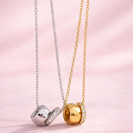 Collar esencia brillante