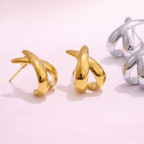 Aretes cruzados