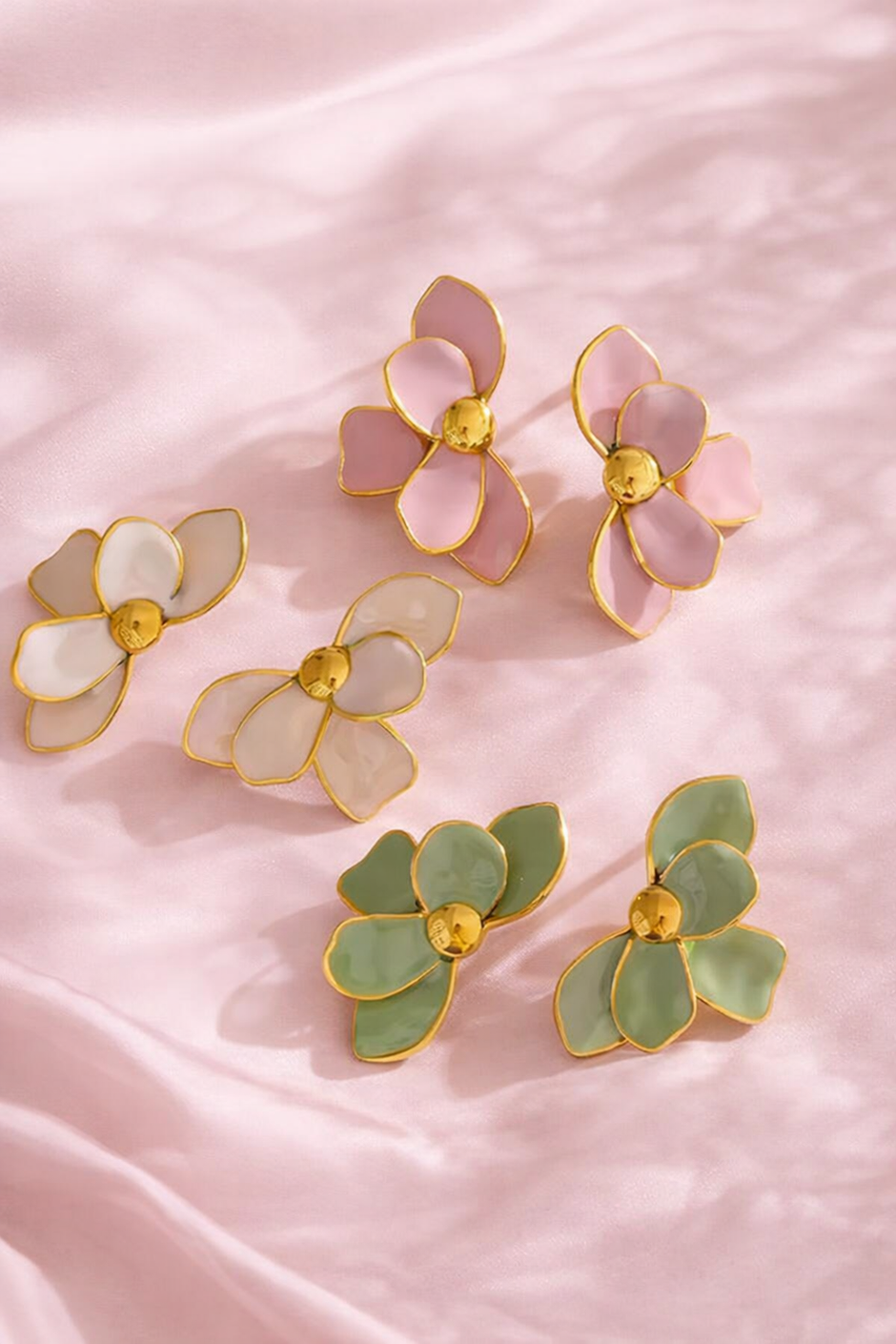 Aretes media flor multicolor