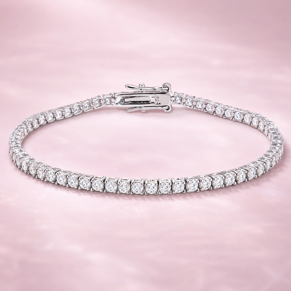 Pulsera de 2 mm con piedra moissanita montada en plata fina