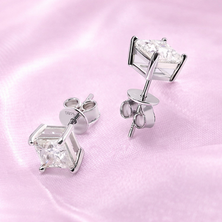 Aretes Princess Moissanite