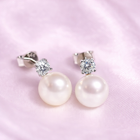 Aretes Perla Moissanita