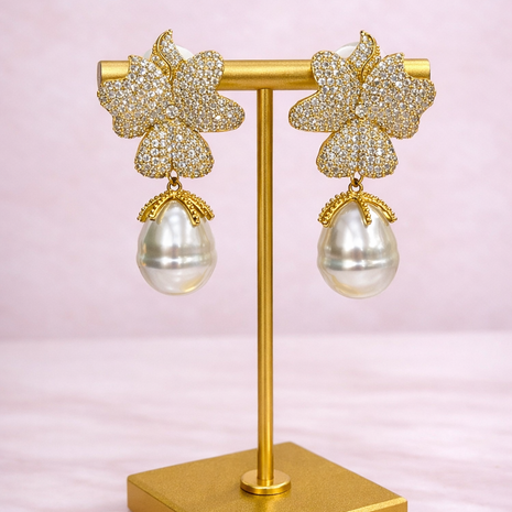 Aretes Perla Magnolia