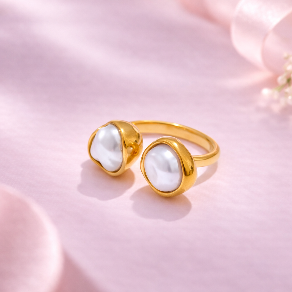 Anillo perlas irregulares
