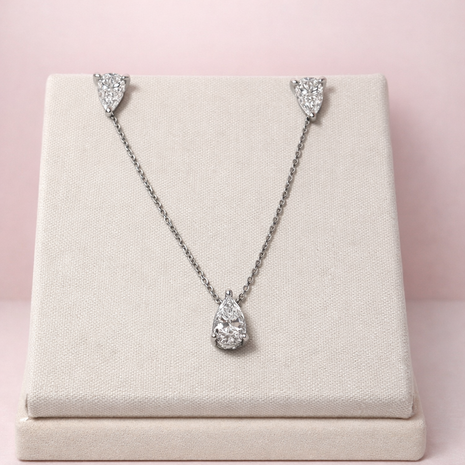 Set Moissanite Drop