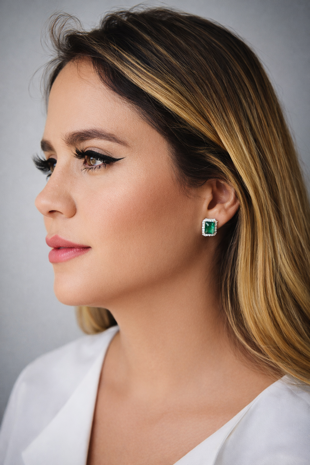 Aretes baño de oro con Zirconia