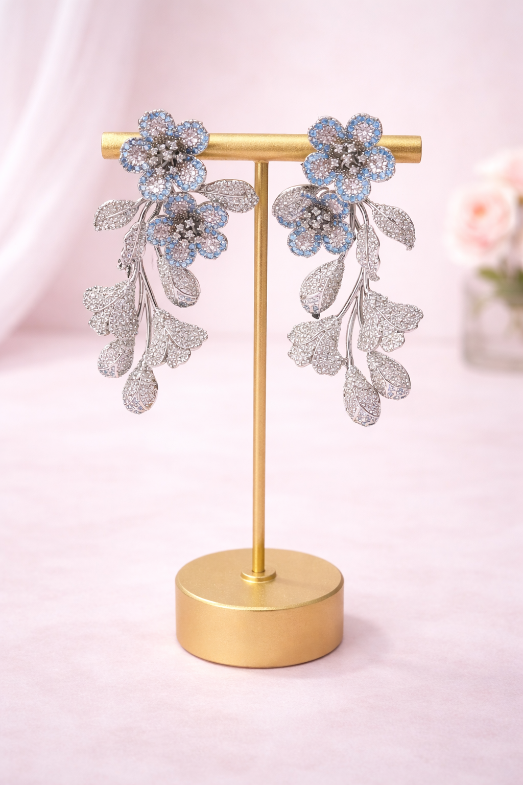 Aretes flower celestial