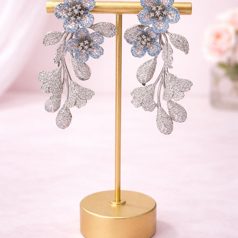 Aretes flower celestial