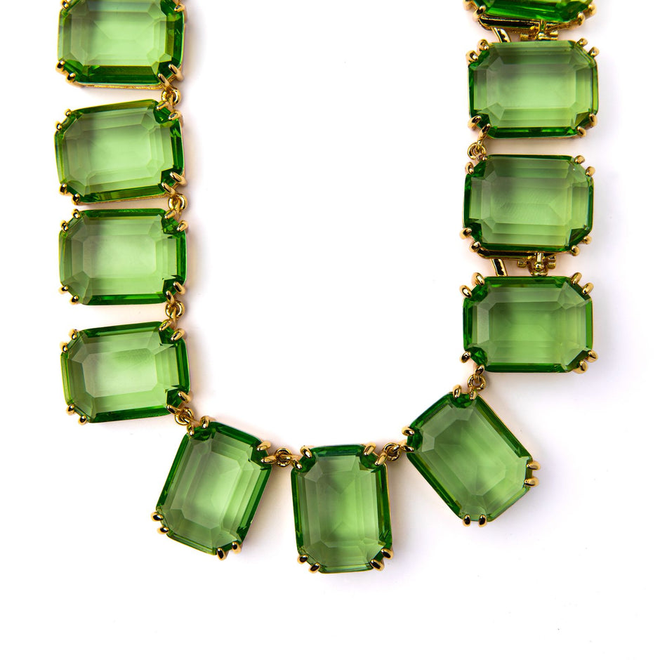 Collar de cristales octagonales